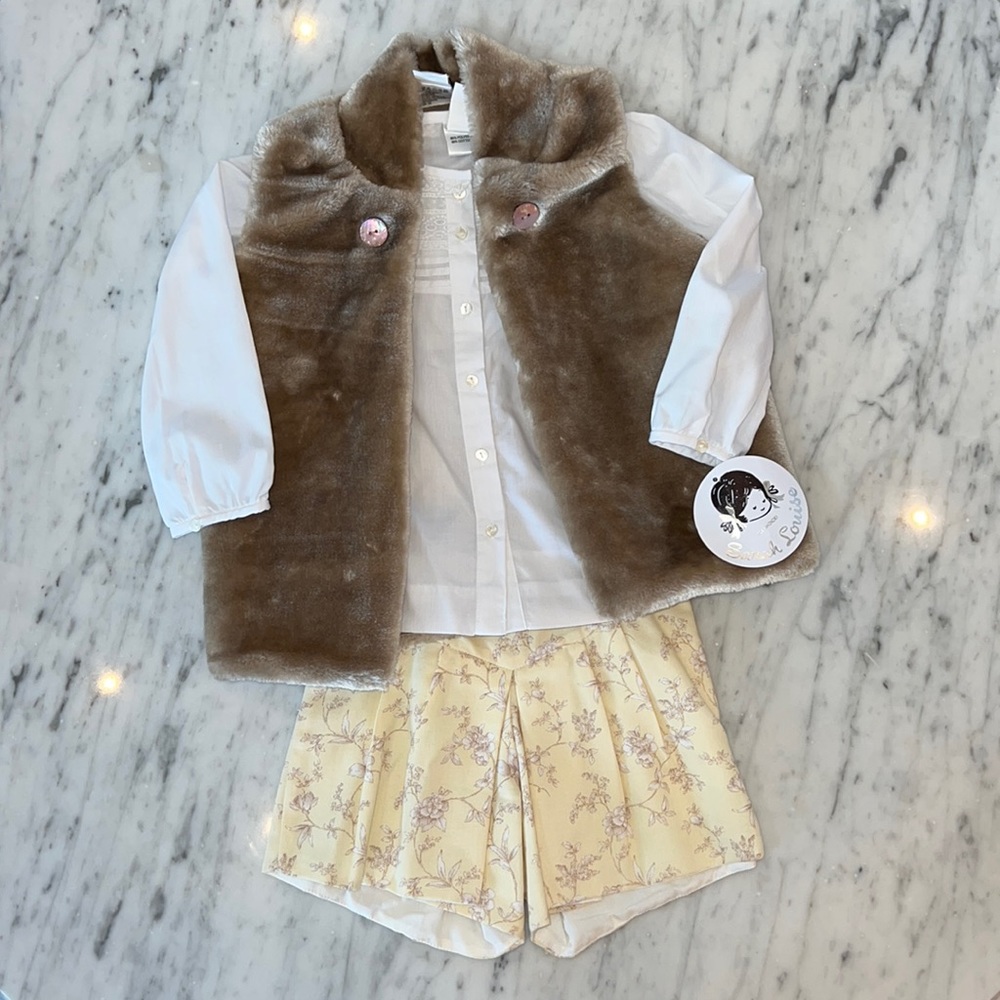 New Sarah Louise 3 Piece Girls Shorts Top and Vest Set